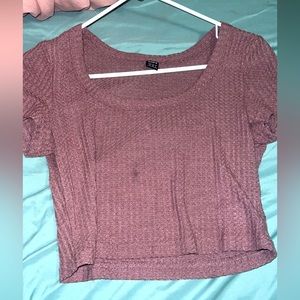 I’m selling this shirt it’s a size medium fits like a small worn a couple times